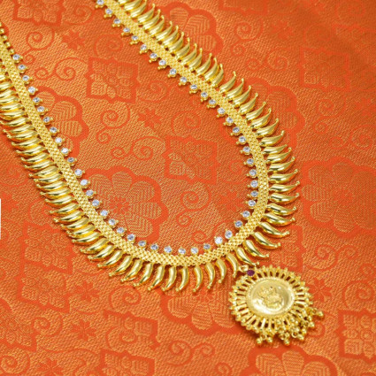 Gold Plated Traditional Pulinakham Long Haram