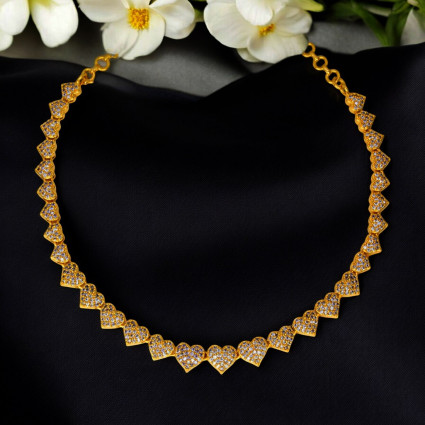 Alluring Premium Fashion Purple CZ Hearts Necklace