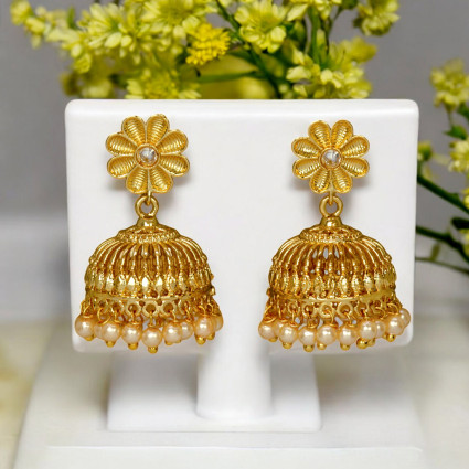 Traditional Gold Plated Designer Jhumka Earring