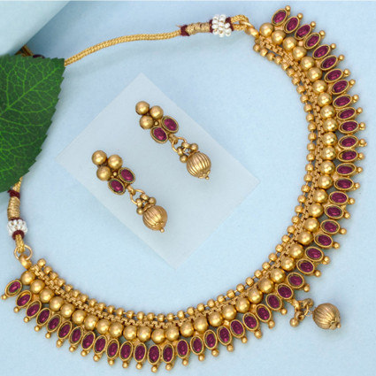 Contemporary Ruby Matte Choker Necklace Set