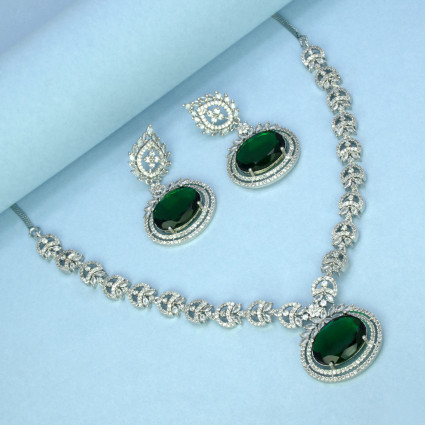 Glorious Silver Tone American Diamond Emerald Necklace Set