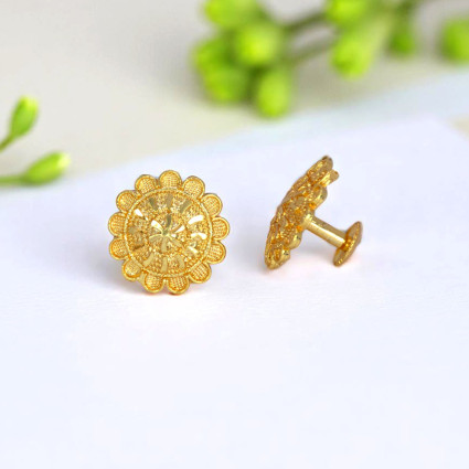 Trendy Gold Plated Floral Round Ear Studs